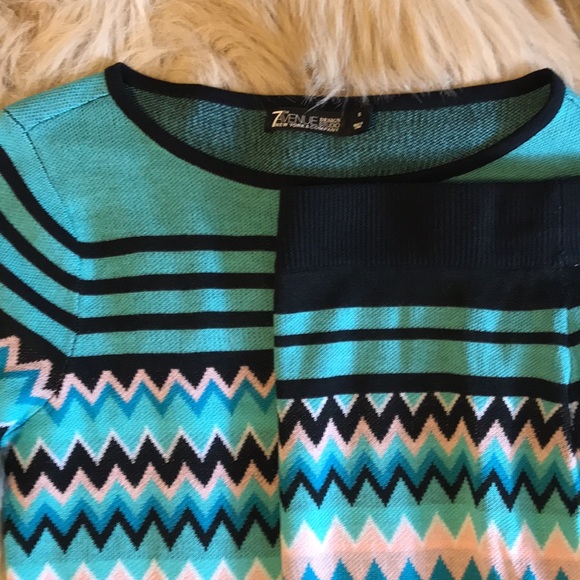 NWOT set - Picture 2 of 3